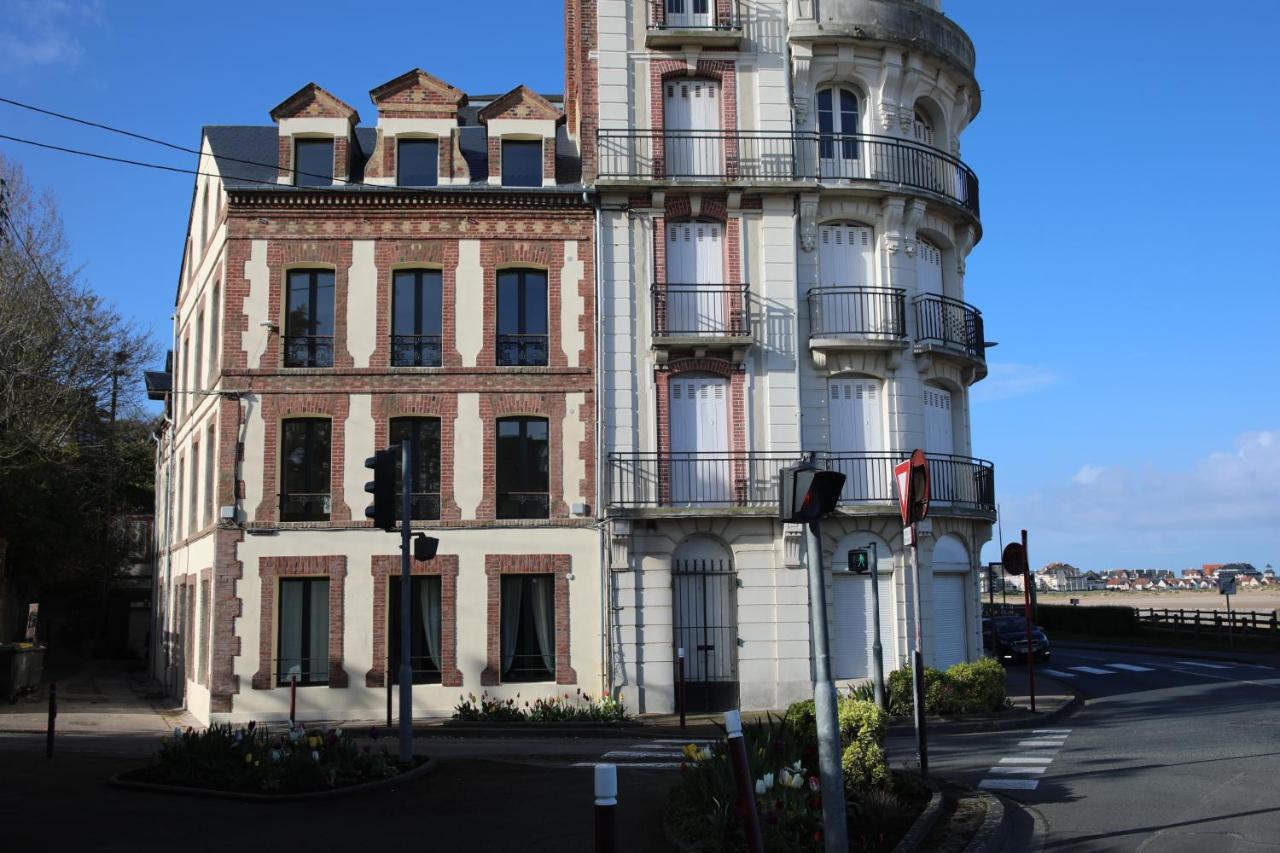 Appartement Grand Confort Bord De Mer Rez-De-Chaussee Residence La Vague Houlgate Exteriér fotografie